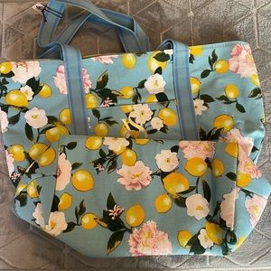 Victoria Secret Lunch Tote BNWT